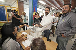La jornada electoral del 27-S a Sabadell en imatges 
